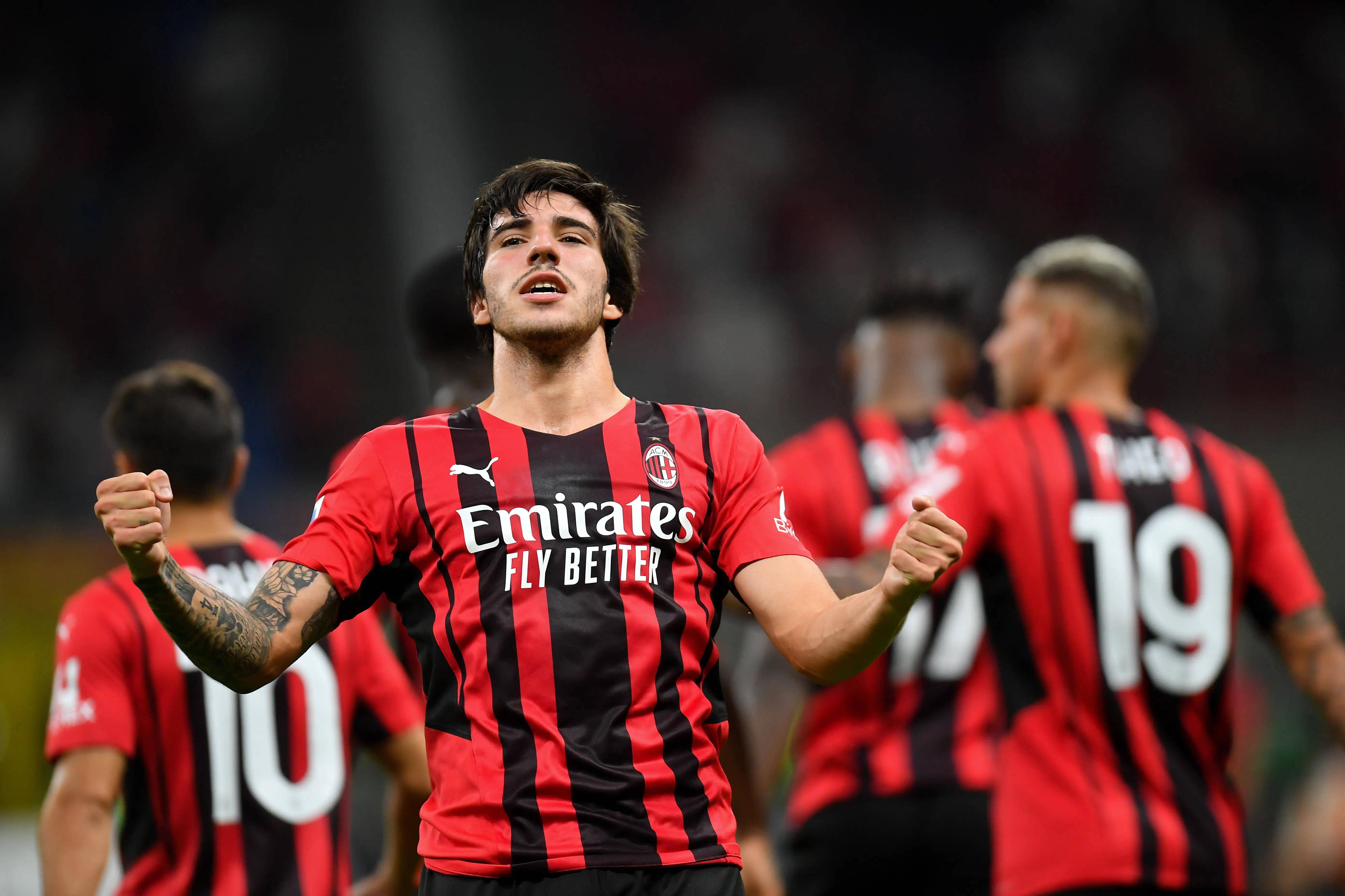 开云体育在线-包含AC米兰攻势如潮，横扫对手的词条