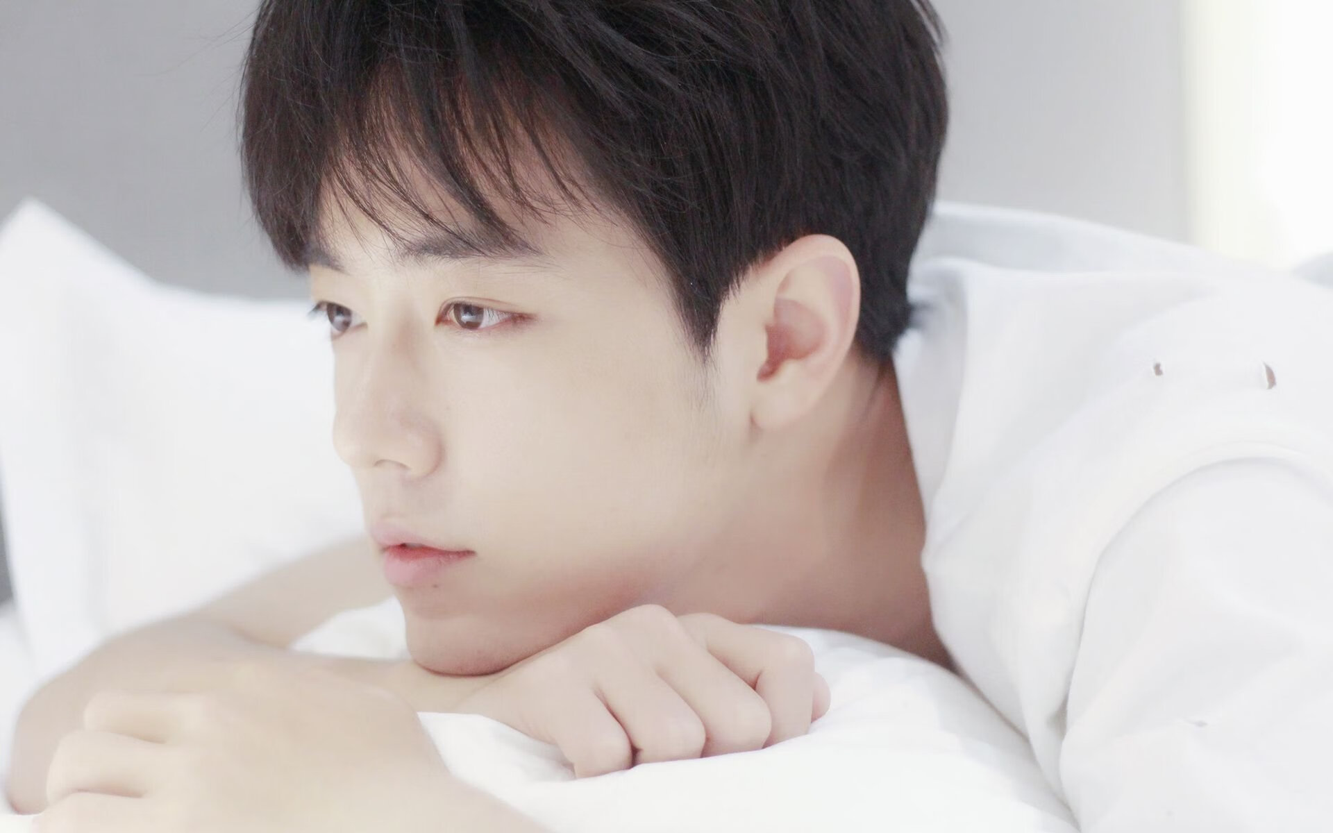 当冰岛火山在洪都拉斯点燃，虚拟赛场中，基米希用数据统治了现实